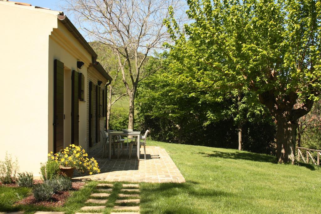 Agriturismo La Barca Nel Bosco Rosciano  Exterior foto